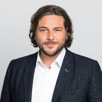 Porträt von Lukas Schilling